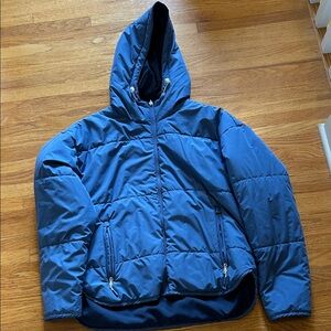 Blue Hooded Puffer Jacket. Womens. Size small